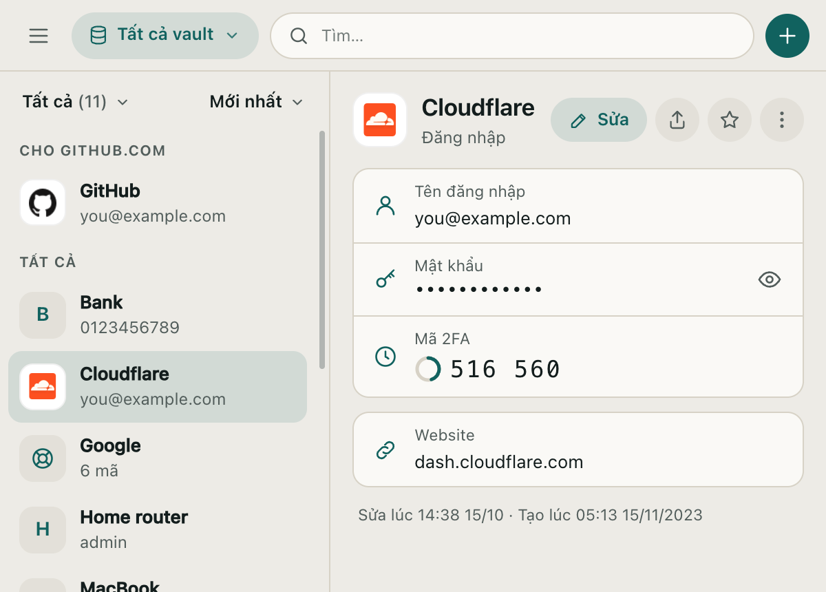 Tài khoản Cloudflare trong vault kèm mã 2FA đang chạy